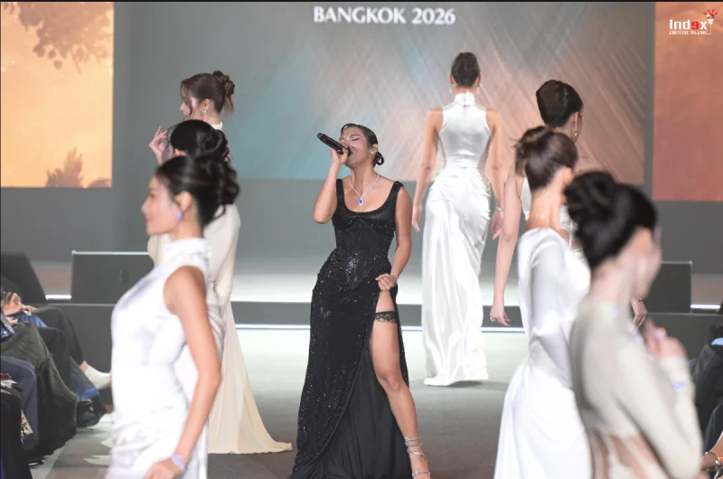 mouawad-extravaganza-bangkok-2026-backstage-fashion-moment