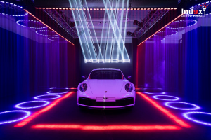 โชว์รถยนต์ Porsche 911 Carrera T ด้วยเทคโนโลยี Laser Mapping ภายในนิทรรศการ Rhythm of Light