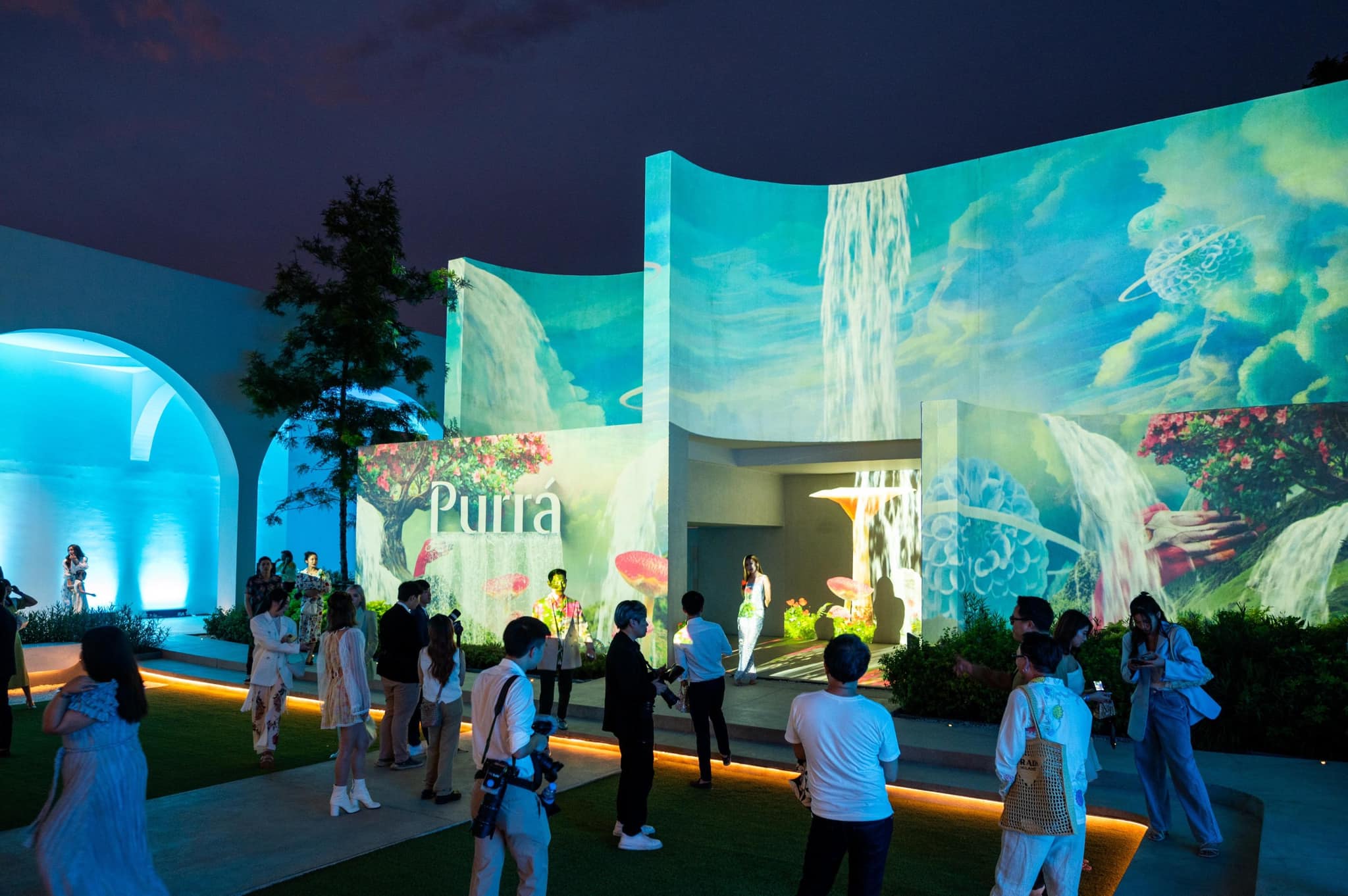 Projection Mapping ฉายภาพกราฟิกลงบนอาคาร