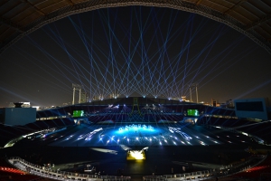 แสดง Laser Mapping ในพิธีเปิดการแข่งขัน SEA Games บนสนามกีฬาขนาดใหญ่