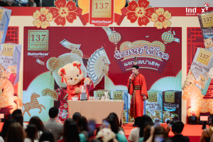 Product Launch in Shopping Mall